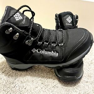 Columbia Harper Forest Omni Heat men’s boot size 11